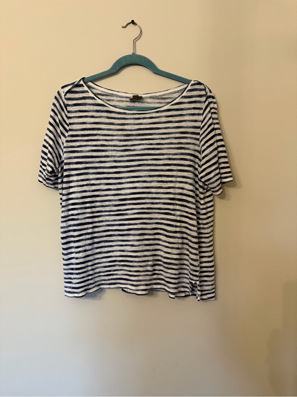 100 % Linen striped coastal nautical top size large